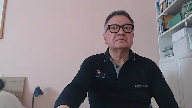 YOU6me online show from May 22, 2026, 7:17 am