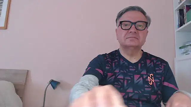 YOU6me online show from February 12, 2026, 8:58 am