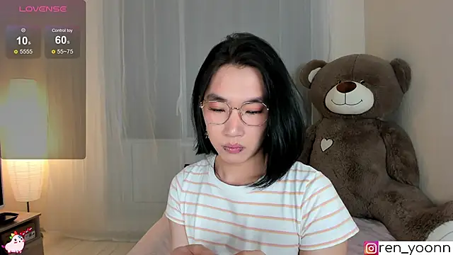 Ren yoon online show from May 4, 2026, 4:49 am