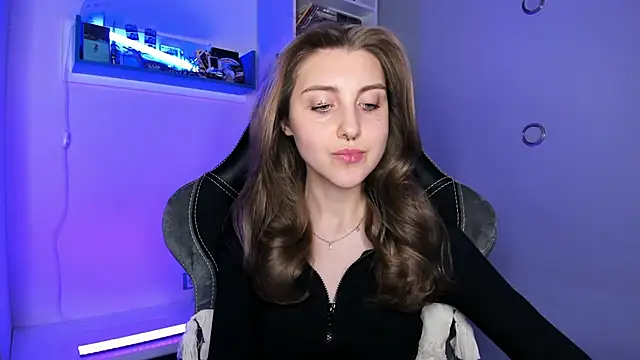 CassiaBlade1 online show from March 14, 2025, 7:12 pm