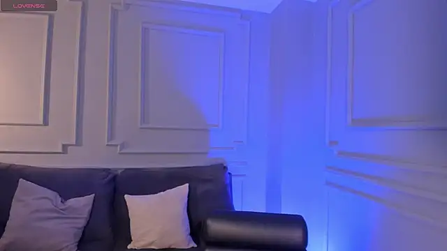 Snapshot of AnaDurant chatting on October 24, 2025, 12:59 pm AnaDurant online show from October 24, 2025, 12:59 pm