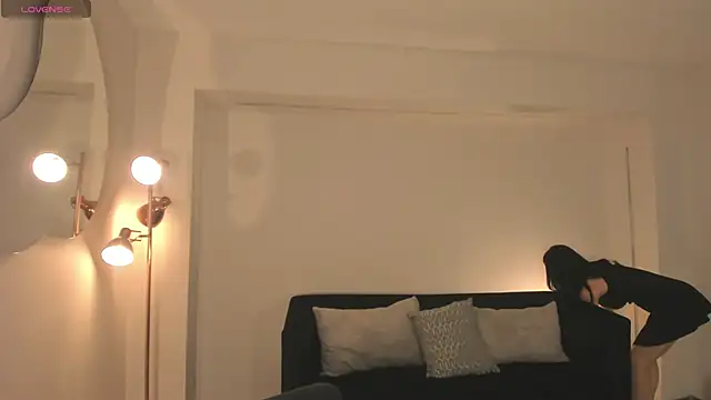 Snapshot of AnaDurant chatting on December 5, 2025, 12:15 pm AnaDurant online show from December 5, 2025, 12:15 pm