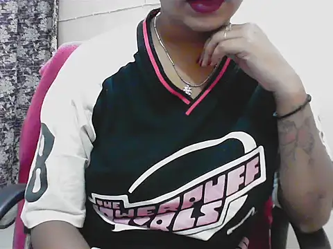 LovingPihu online show from May 14, 2026, 5:37 am