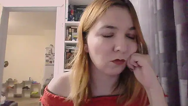 BrattyFoxyGirl online show from November 27, 2025, 11:43 am