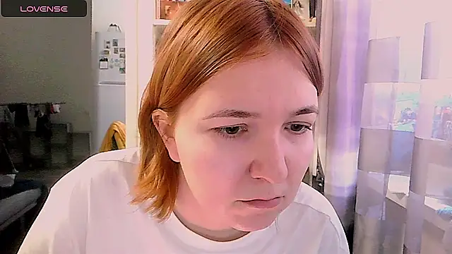 BrattyFoxyGirl online show from January 13, 2025, 9:19 am