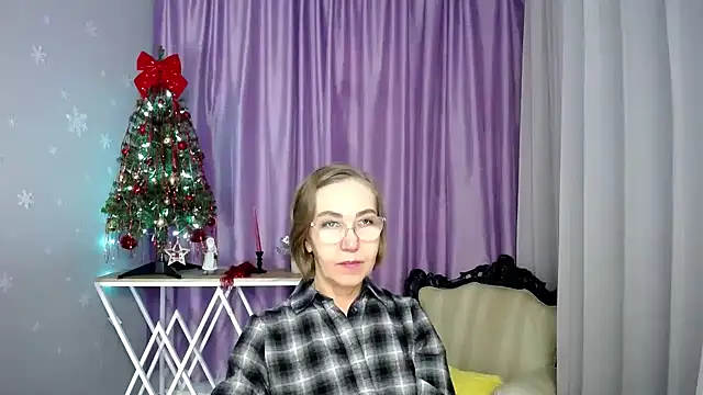 queen a n i online show from February 24, 2026, 8:37 am