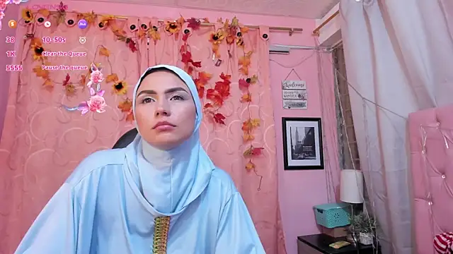 DarshaKhemu online show from November 25, 2025, 8:31 pm