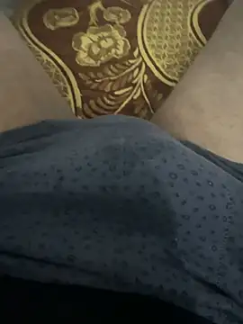 HHHHHxxn online show from March 29, 2026, 11:50 pm