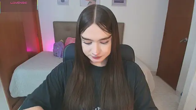 Miley Baker online show from April 6, 2026, 4:30 pm