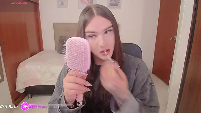 Miley Baker online show from November 20, 2025, 3:02 pm