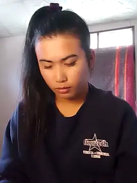 Snapshot of NannyNannybabe chatting on December 15, 2024, 4:40 am NannyNannybabe online show from December 15, 2024, 4:40 am