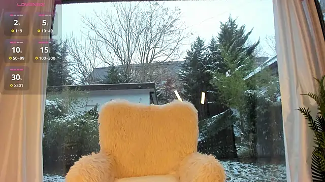 Snapshot of Naila18 chatting on January 10, 2026, 6:20 am Naila18 online show from January 10, 2026, 6:20 am