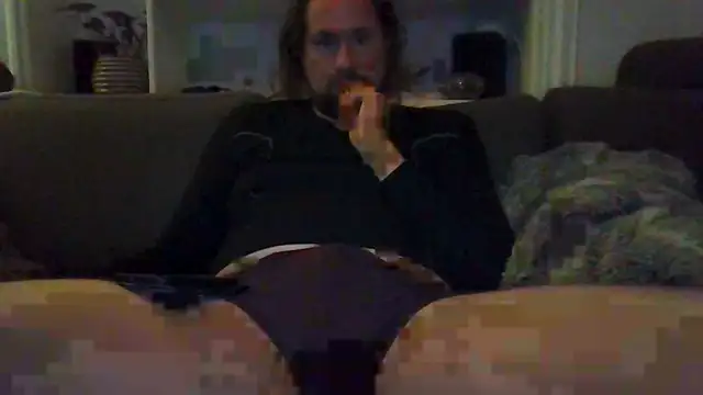 Snapshot of Tj1sen chatting on October 3, 2025, 10:11 pm Tj1sen online show from October 3, 2025, 10:11 pm