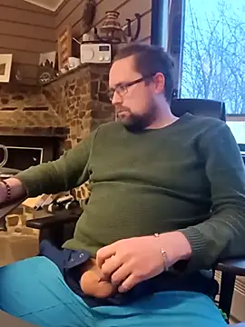 Snapshot of Tj1sen chatting on February 21, 2025, 2:16 pm Tj1sen online show from February 21, 2025, 2:16 pm