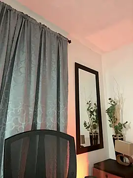 kem hott online show from March 5, 2026, 5:15 am