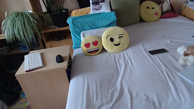 Margaret-milf online show from March 31, 2026, 8:05 am