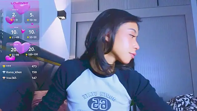 Snapshot of Mia_Tin chatting on October 17, 2025, 3:14 pm Mia Tin online show from October 17, 2025, 3:14 pm