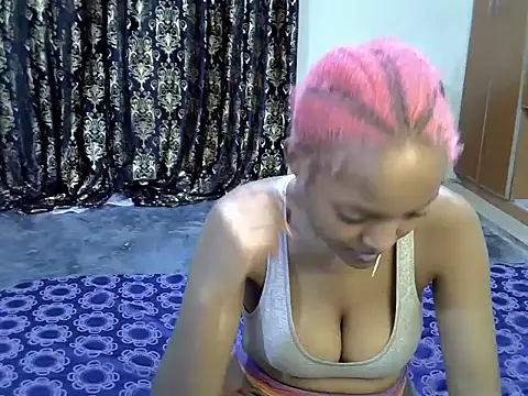 Shearivera  online show from December 2, 2025, 10:55 pm