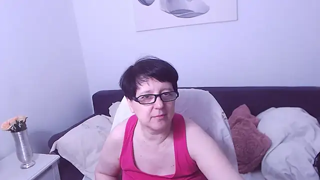 ChristaRose online show from May 14, 2026, 8:39 pm