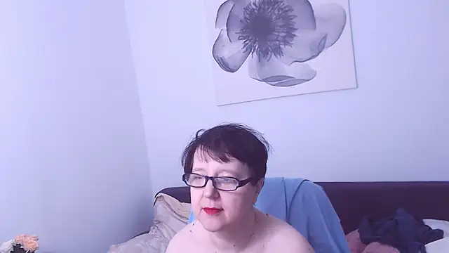 Snapshot of ChristaRose chatting on October 9, 2025, 6:41 pm ChristaRose online show from October 9, 2025, 6:41 pm