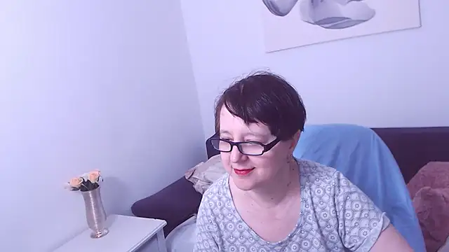 Snapshot of ChristaRose chatting on March 10, 2025, 3:41 pm ChristaRose online show from March 10, 2025, 3:41 pm