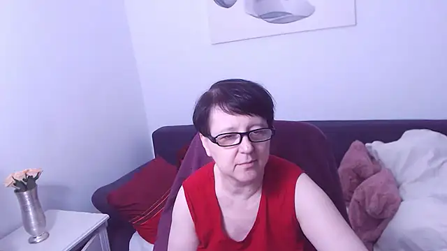 Snapshot of ChristaRose chatting on July 15, 2026, 6:04 pm ChristaRose online show from July 15, 2026, 6:04 pm