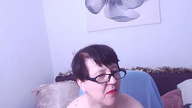 Snapshot of ChristaRose chatting on December 13, 2025, 8:04 pm ChristaRose online show from December 13, 2025, 8:04 pm