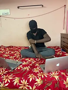 Snapshot of falooda288 chatting on September 29, 2025, 9:16 am falooda288 online show from September 29, 2025, 9:16 am