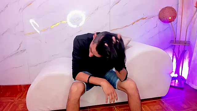 SecretsParty online show from February 20, 2026, 9:17 pm