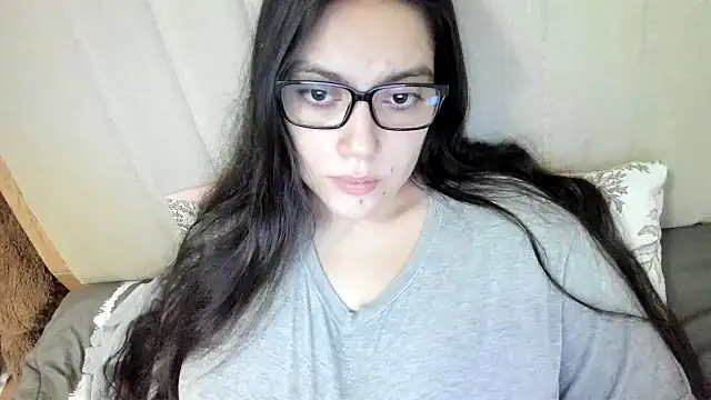 Snapshot of roniewester chatting on March 15, 2026, 2:40 am roniewester online show from March 15, 2026, 2:40 am