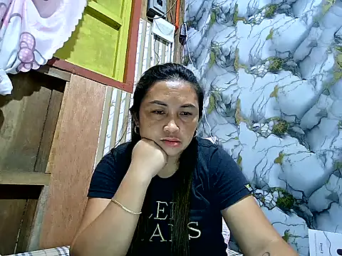 Snapshot of LalaiAsian chatting on June 2, 2026, 11:32 am LalaiAsian online show from June 2, 2026, 11:32 am