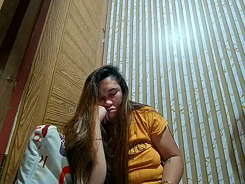 LalaiAsian online show from February 12, 2026, 10:20 pm