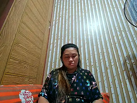 LalaiAsian online show from March 14, 2026, 5:08 pm