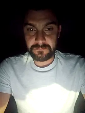 Snapshot of Dani199021 chatting on April 8, 2026, 10:55 pm Dani199021 online show from April 8, 2026, 10:55 pm