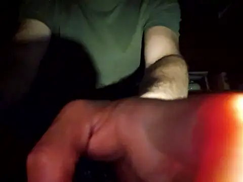 Snapshot of Dani199021 chatting on April 7, 2026, 10:11 pm Dani199021 online show from April 7, 2026, 10:11 pm