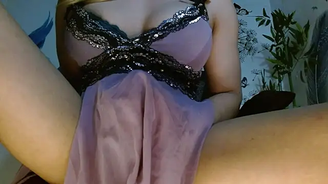 Snapshot of 10inchBigCUMSHOT chatting on December 4, 2025, 4:11 am 10inchBigCUMSHOT online show from December 4, 2025, 4:11 am