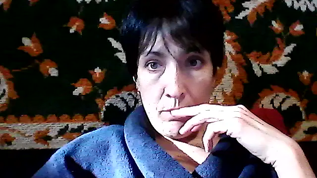 SunnyAmorre online show from October 30, 2025, 8:01 am