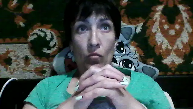 SunnyAmorre online show from May 7, 2026, 8:23 pm