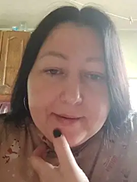 Rini333 online show from January 8, 2026, 10:32 am