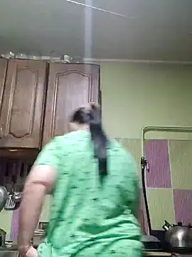 Rini333 online show from February 24, 2026, 11:05 pm