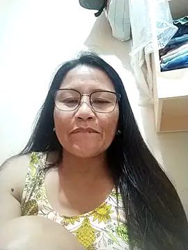 sizzling babe online show from November 2, 2025, 1:16 pm