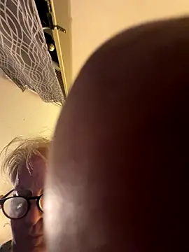 Snapshot of jck1m0t chatting on November 8, 2025, 7:01 am jck1m0t online show from November 8, 2025, 7:01 am