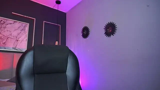 Snapshot of Samantha_Brooke chatting on November 17, 2025, 2:32 pm Samantha Brooke online show from November 17, 2025, 2:32 pm