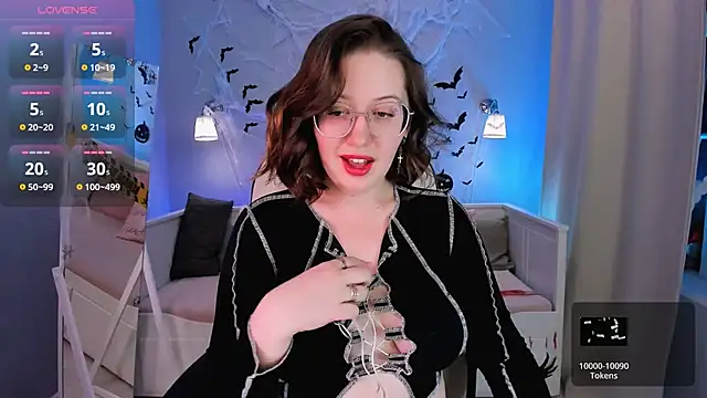 Charmy Gracy online show from October 29, 2025, 11:31 am