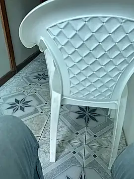 Snapshot of MALEHYPER chatting on February 26, 2025, 10:27 am MALEHYPER online show from February 26, 2025, 10:27 am