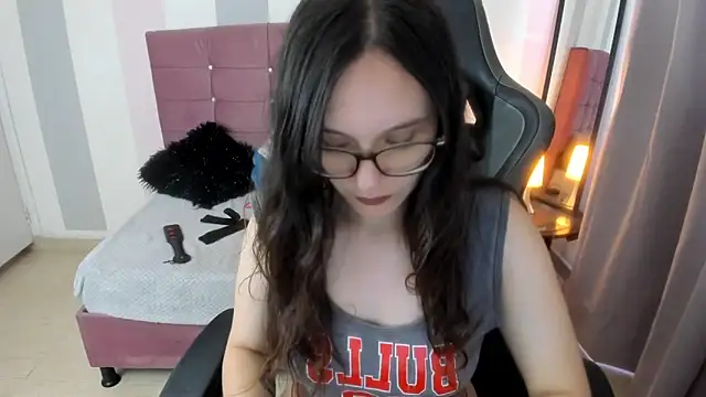 Snapshot of Wanda_sg chatting on November 21, 2025, 6:18 pm Wanda sg online show from November 21, 2025, 6:18 pm