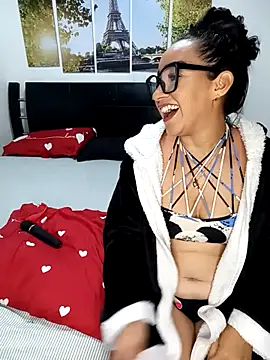 Snapshot of ashley69_brown chatting on September 30, 2025, 6:36 pm ashley69 brown online show from September 30, 2025, 6:36 pm