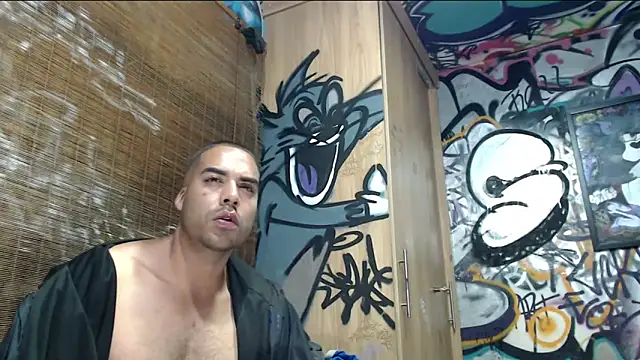 Snapshot of Justin_Frank chatting on June 11, 2026, 2:22 am Justin Frank online show from June 11, 2026, 2:22 am