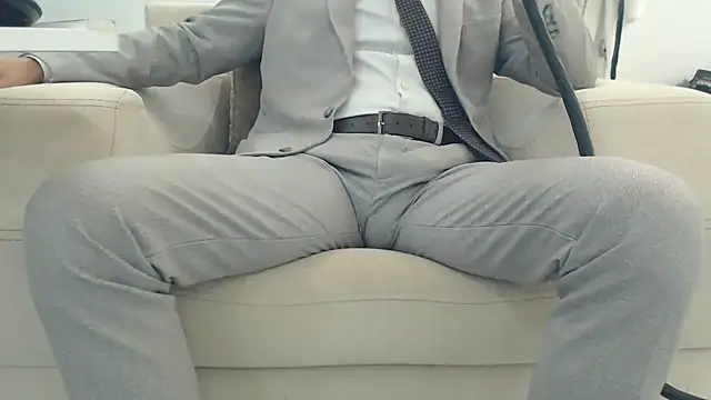 Snapshot of masterxmonster chatting on November 3, 2025, 2:39 am masterxmonster online show from November 3, 2025, 2:39 am