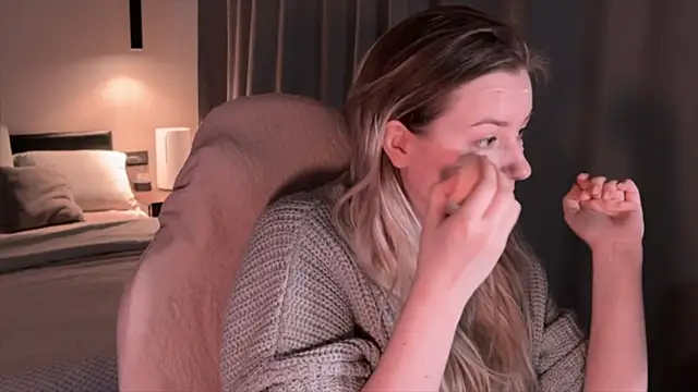 Snapshot of elinanortas chatting on November 29, 2025, 2:44 am elinanortas online show from November 29, 2025, 2:44 am